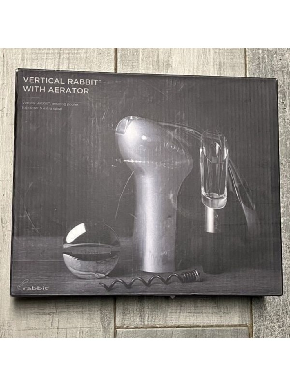 NEW Rabbit Vertical Rabbit With Aerator Pourer Foil Cutter Gift Set Opened - Picture 3 of 6
